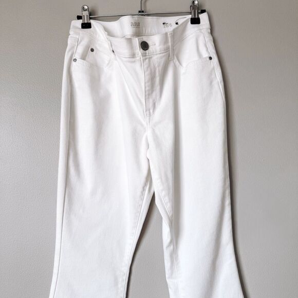 A.N.A. High Rise Bootcut White Jean Size 28 - Picture 3 of 8